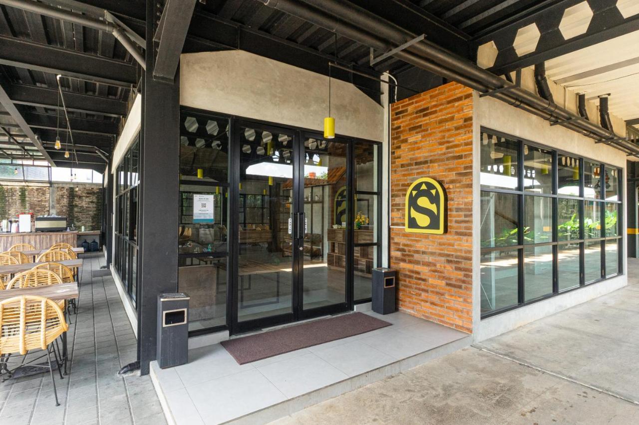 Hotel Summerville Majalengka Eksteriør bilde