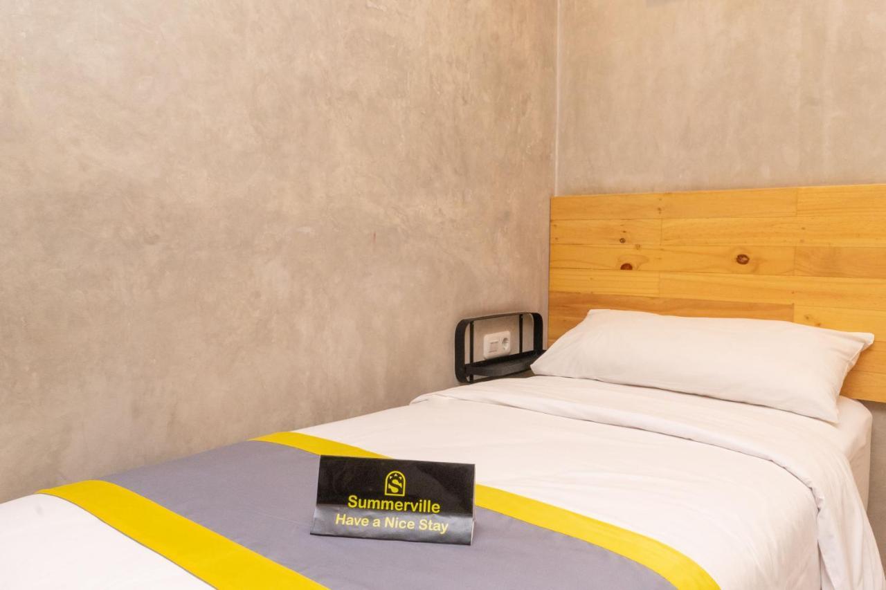 Hotel Summerville Majalengka Eksteriør bilde